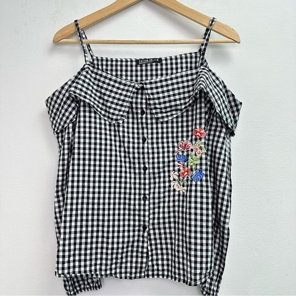 Cotton On Gingham Cold Shoulder Long Sleeve Button Down Top Size Medium - Picture 9 of 9